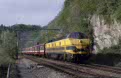NMBS 5518 + 3 M2 coaches as train IRm 4017 (Liers, B - Gouvy, B) in Esneux, 30 April 2002