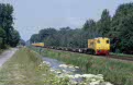 Strukton 302270 (in use by ACTS) + Hentzen container train 60221 (Rotterdam Botlek, NL - Coevorden, NL) at Barendrecht Vork Aansluiting on 26 June 2002
